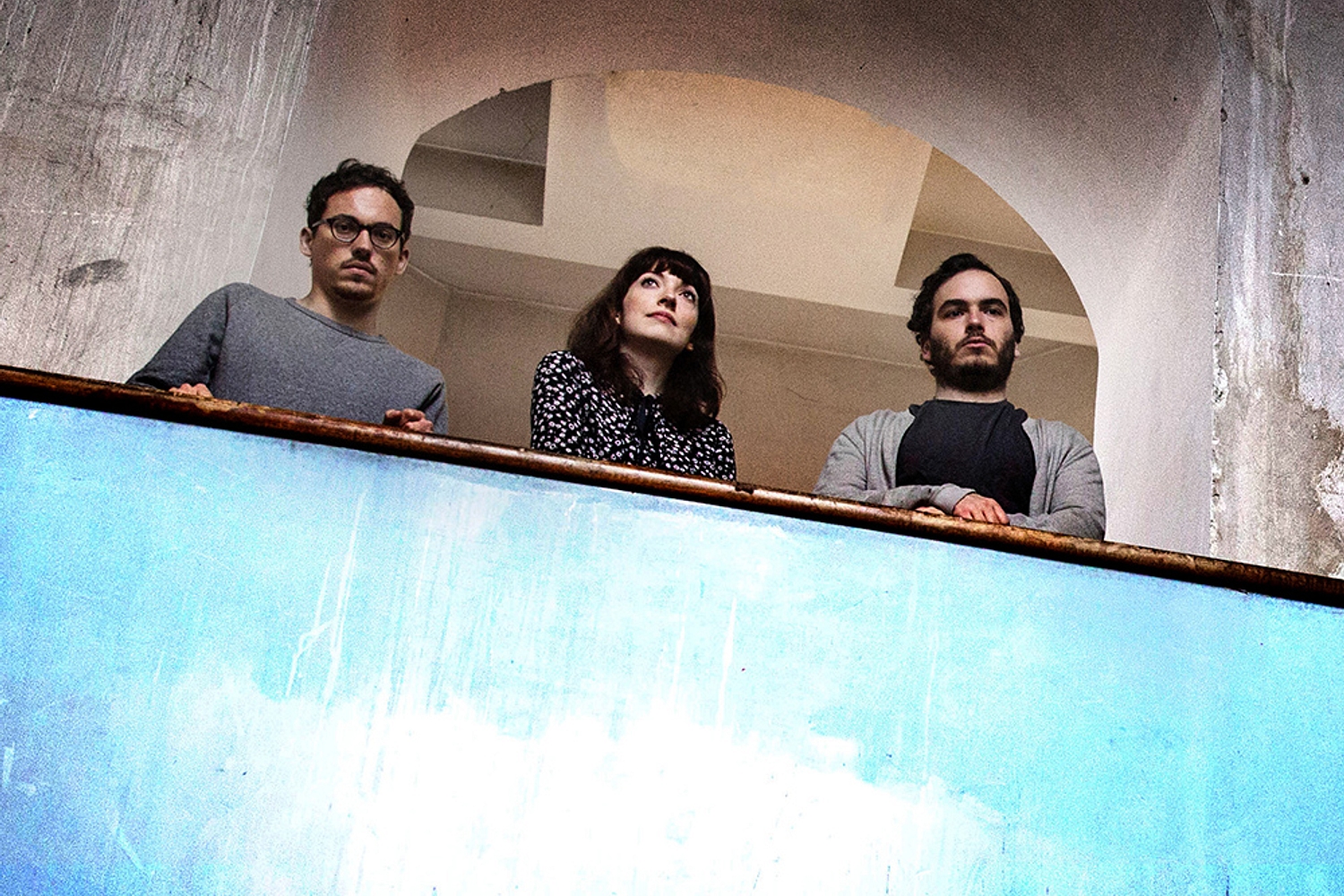 Daughter to soundtrack new video game, share 'Burn It Down'