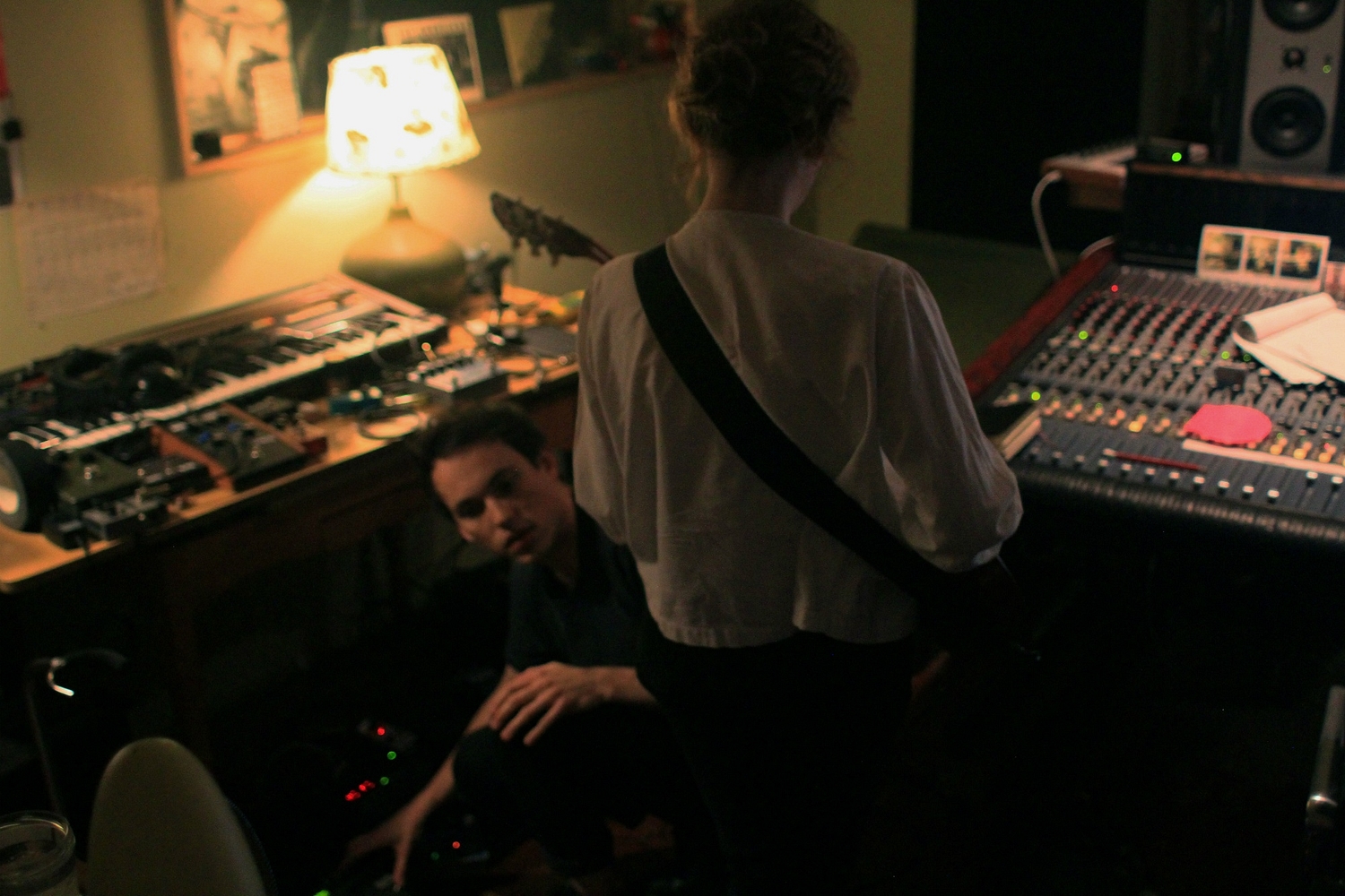 Daughter spill the beans on new album ‘Not To Disappear’