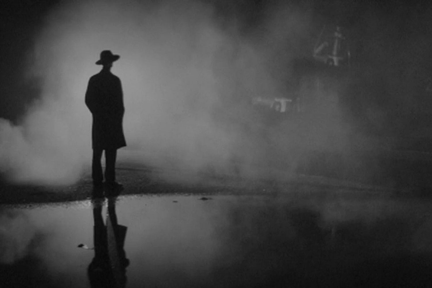 David Bowie unveils new video for ‘Sue (Or In a Season of Crime)’