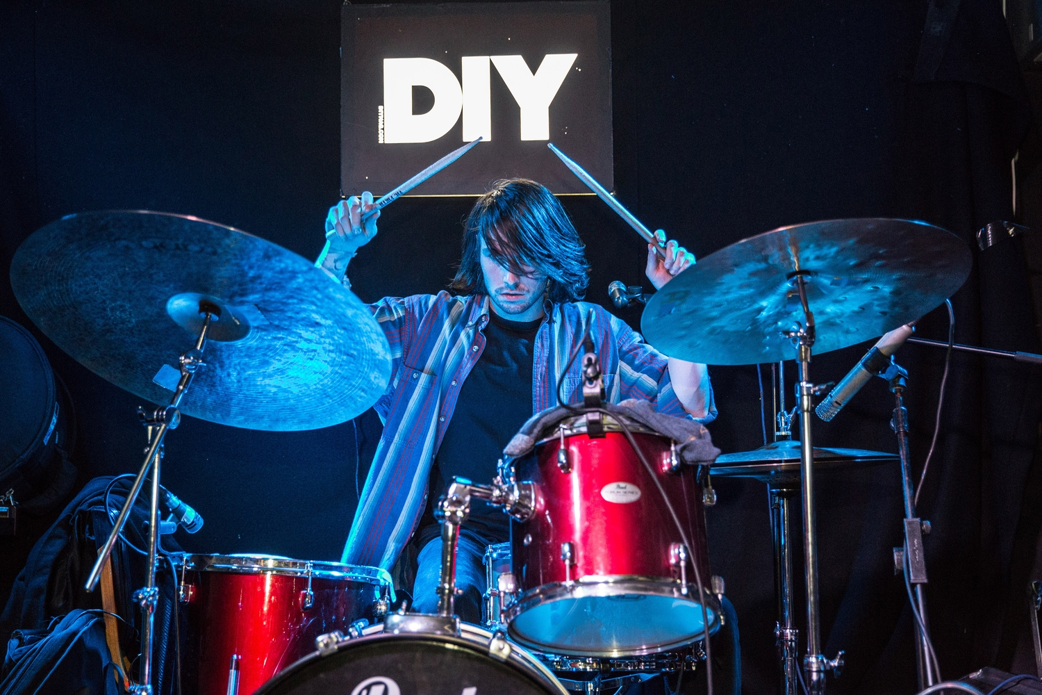 Dream Wife incite chaos as they kick off the Hello 2017 tour in London