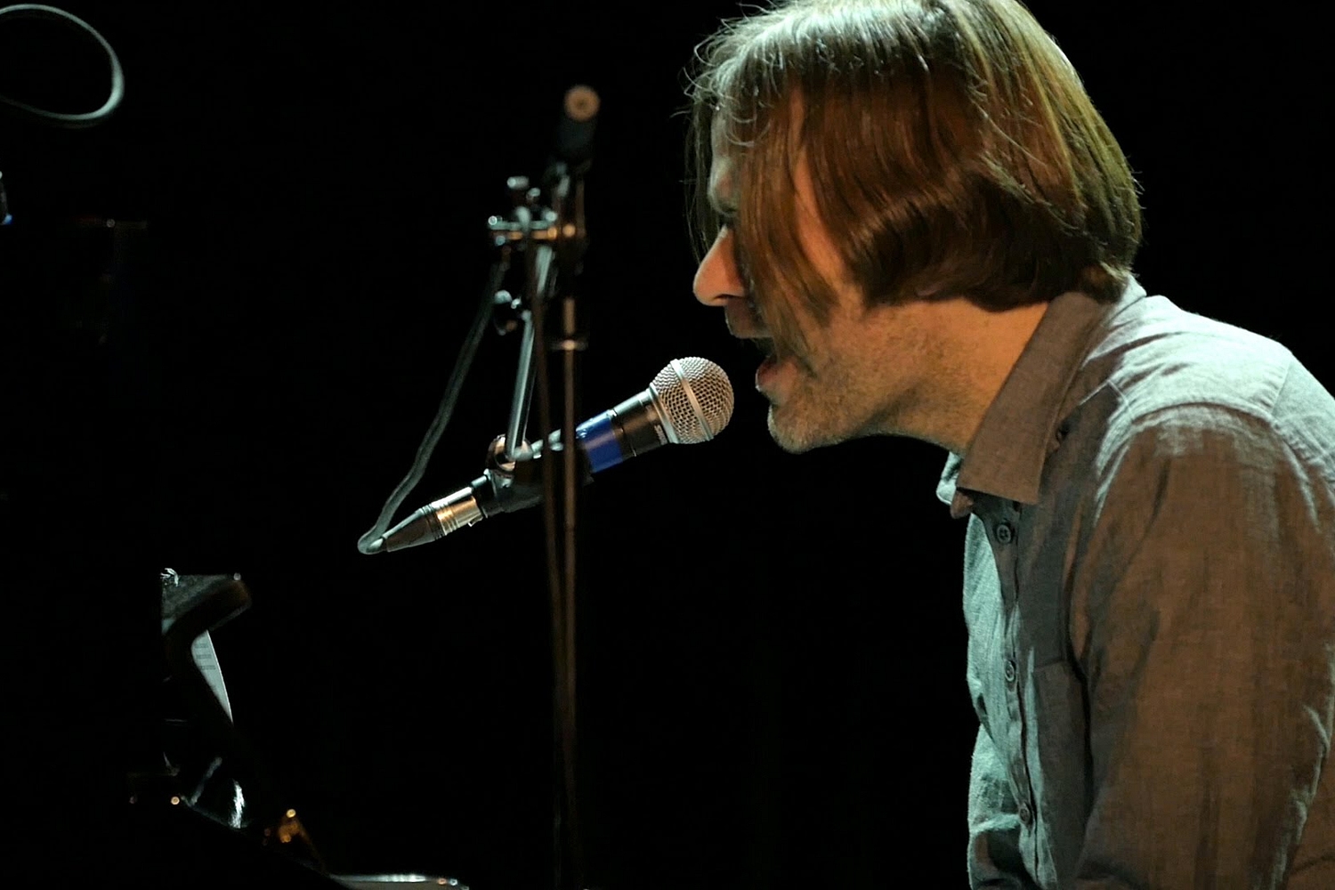 Watch Death Cab For Cutie’s Ben Gibbard cover Alvvays’ ‘Archie, Marry Me’ in full
