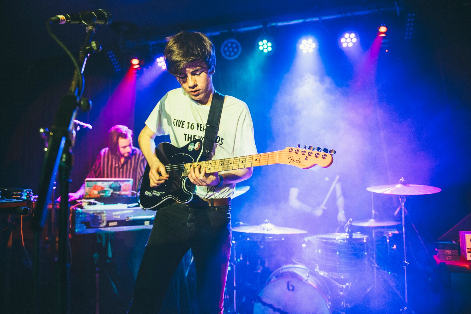 Declan McKenna, Nambucca, London
