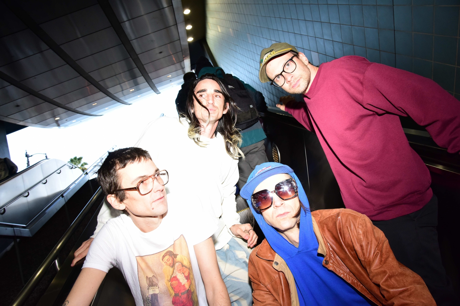 DIIV team up with Fred Durst to fake SNL performance for ‘Brown Paper Bag’ video