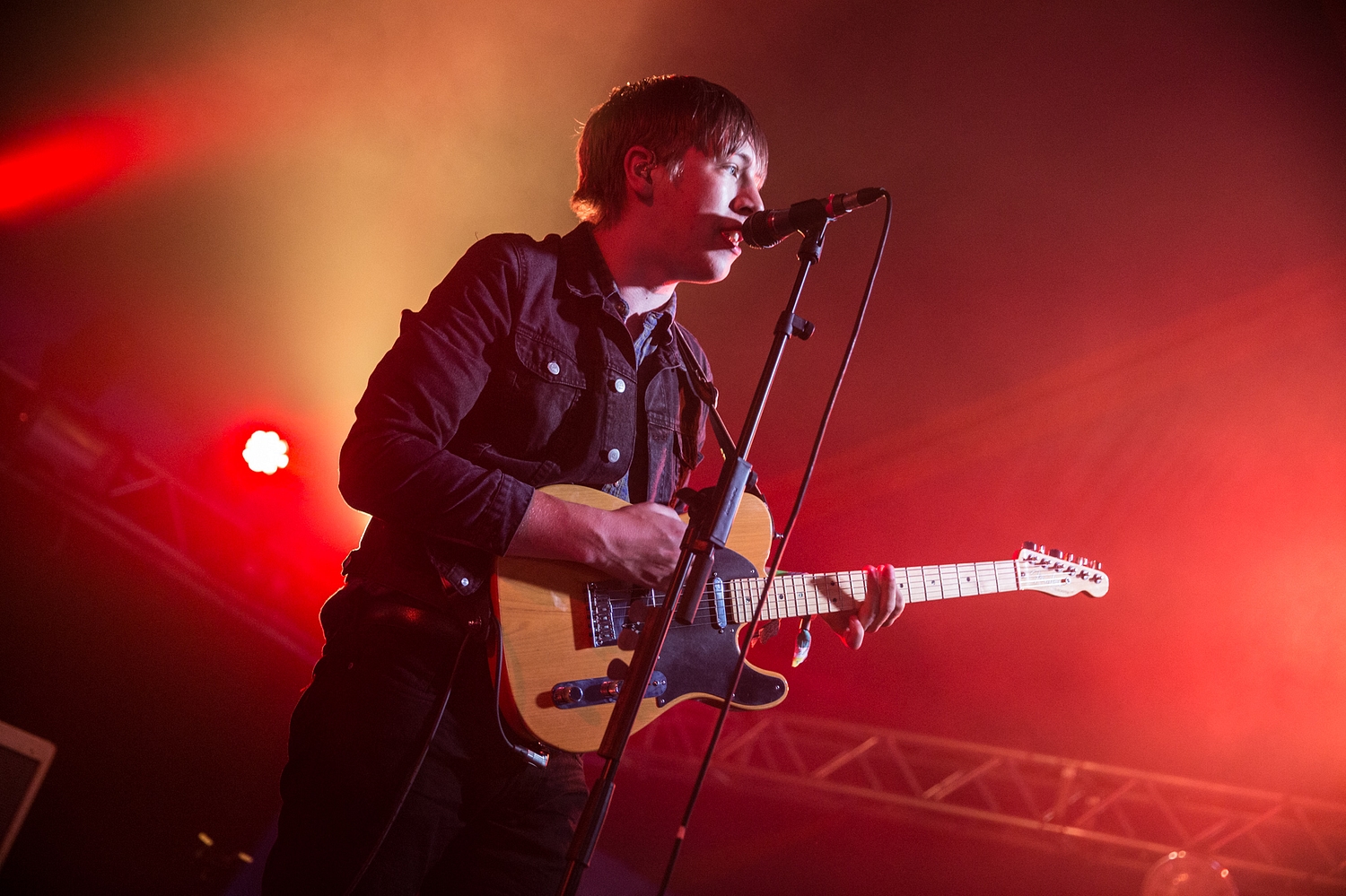 Drenge kick off Glastonbury 2015 with secret set