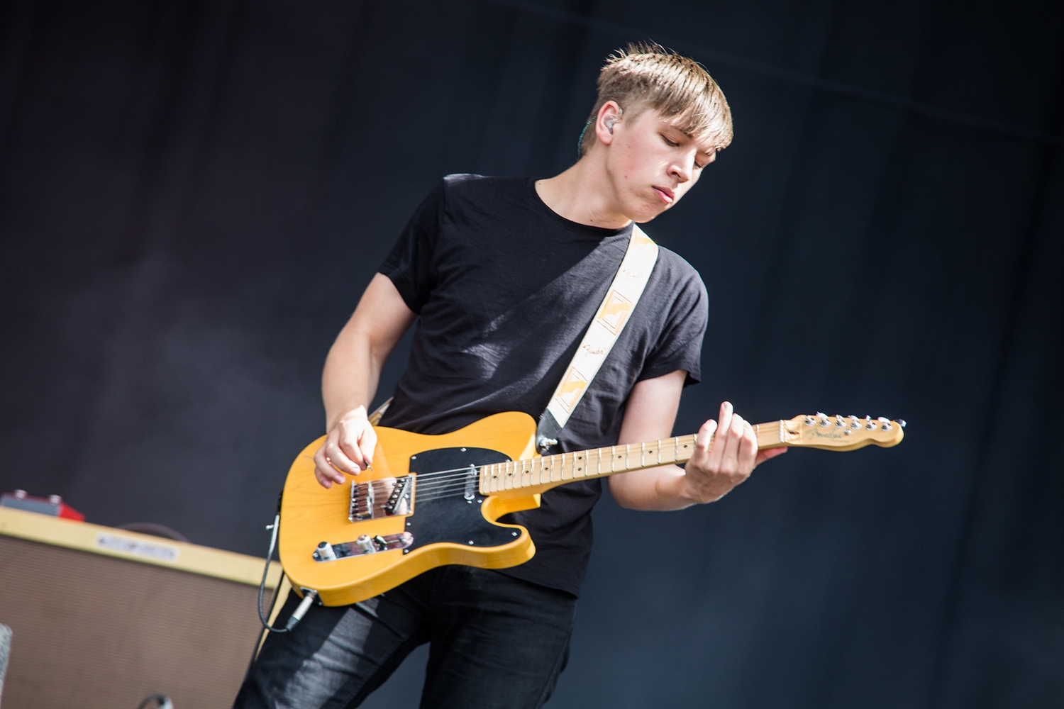 Drenge keep raising the dial on Reading Festival’s main stage