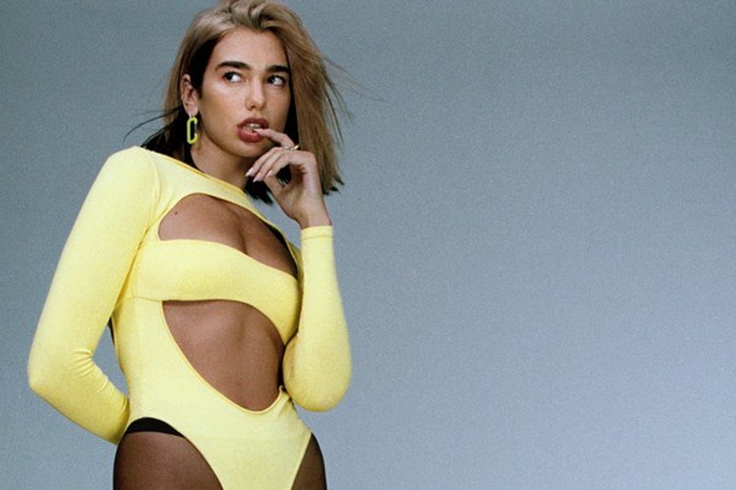 Dua Lipa to release new album ‘Future Nostalgia’ early