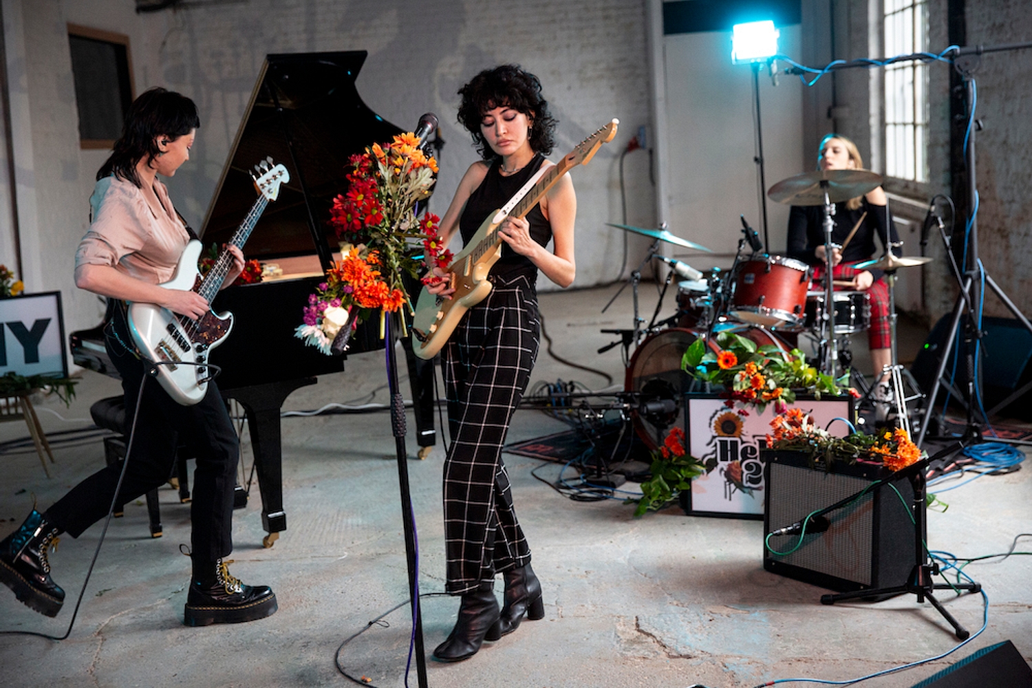 Rewatch our Hello 2021 show with Sinead O'Brien, Yard Act and deep tan!