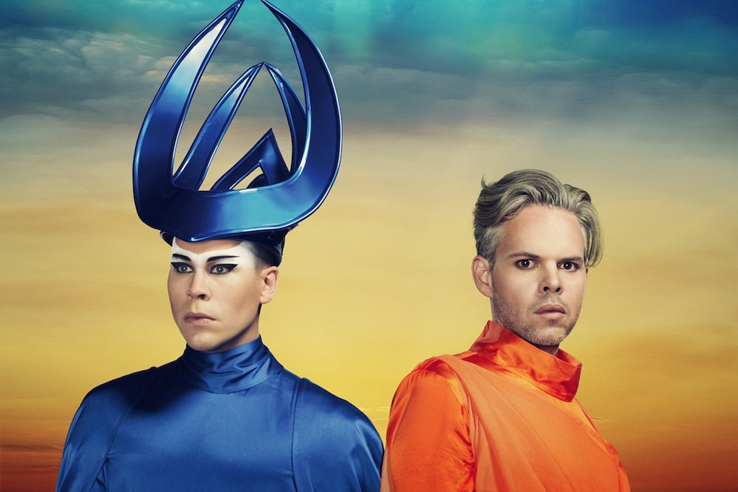 Empire of the Sun air ‘Two Vines’