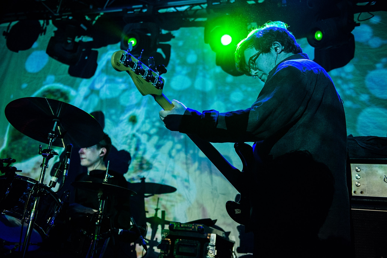 Black is the warmest colour: Eagulls