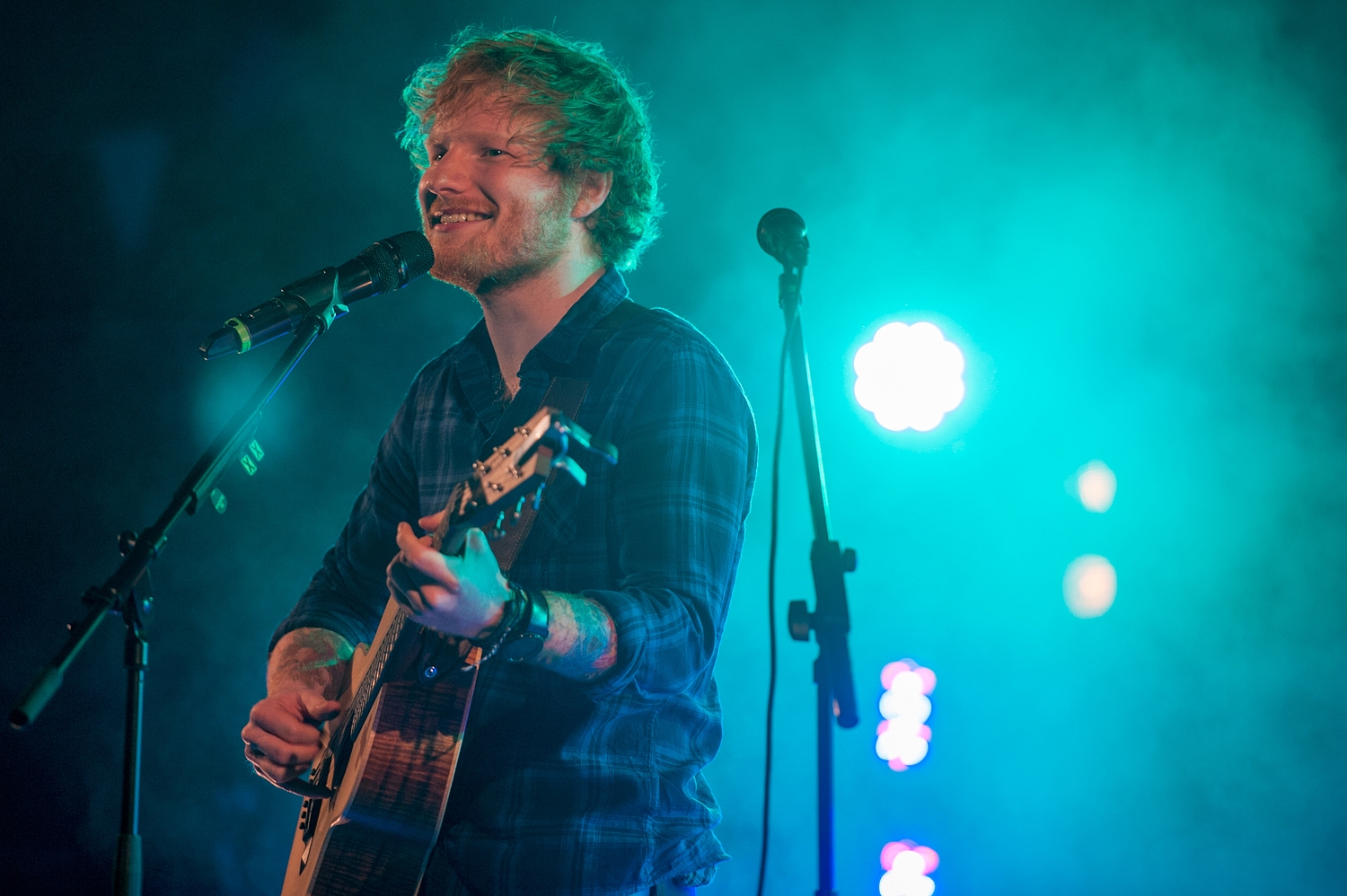 Ed Sheeran closes first night of Latitude 2015 with tiny secret set
