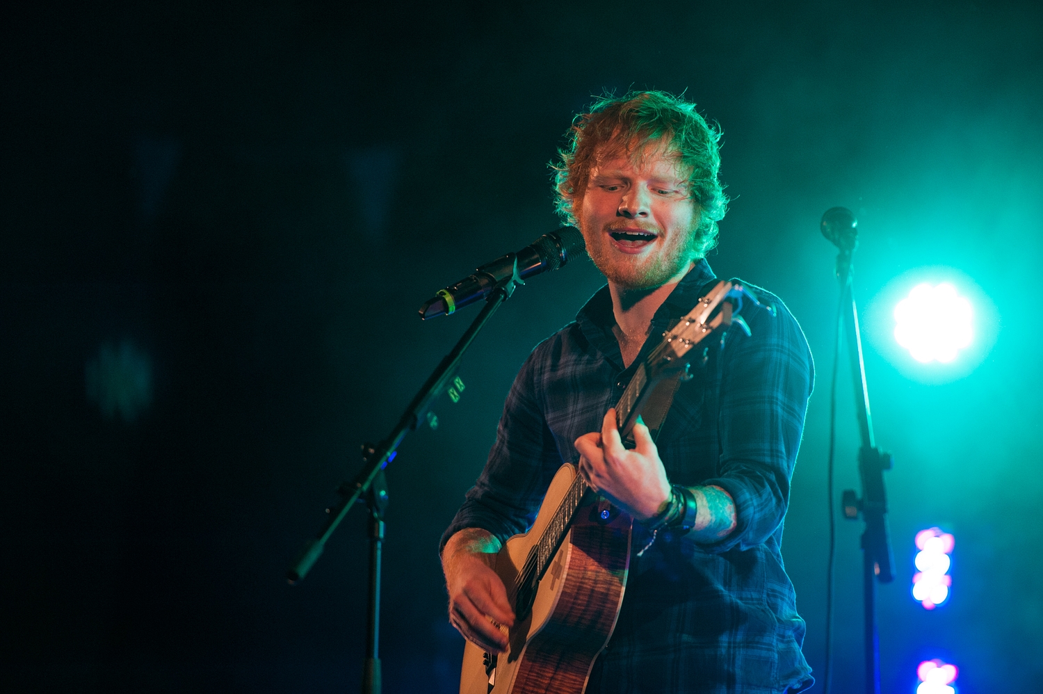 Ed Sheeran closes first night of Latitude 2015 with tiny secret set