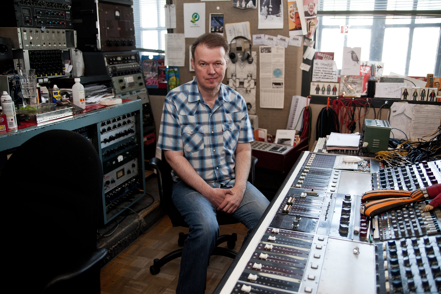 Edwyn Collins’ soundtrack album for The Possibilities Are Endless due in November