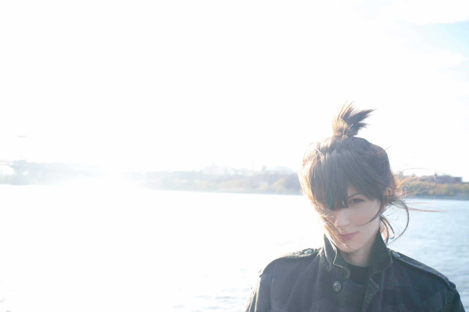 Eddi Front announces debut album, shares ‘Goldie’