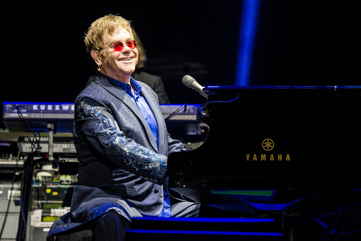 Elton John to headline Glastonbury 2023