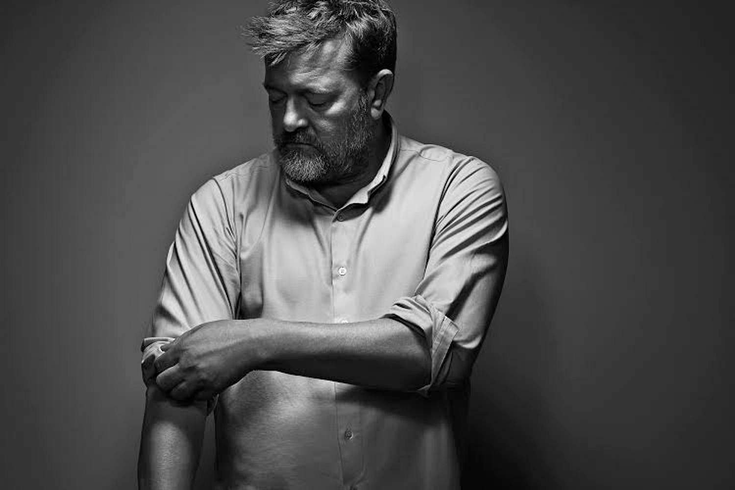 Elbow’s Guy Garvey confirms solo album, ‘Courting the Squall’