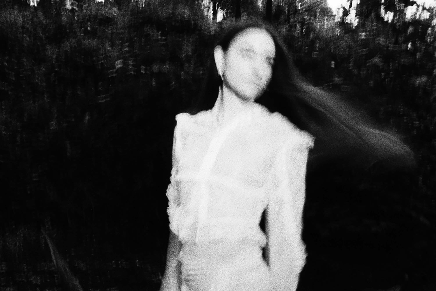 Etta Marcus talks "sad girl" music and her mini-album 'The Death Of Summer & Other Promises'
