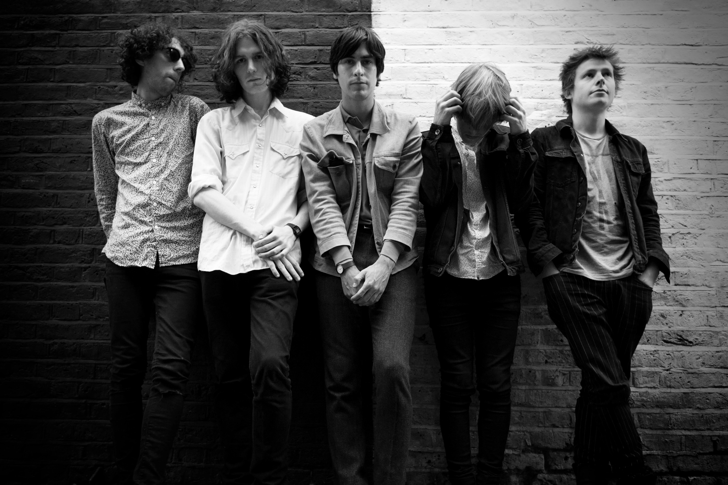 FLOAT conjure up murky post-punk darkness on debut single ‘WATCH’