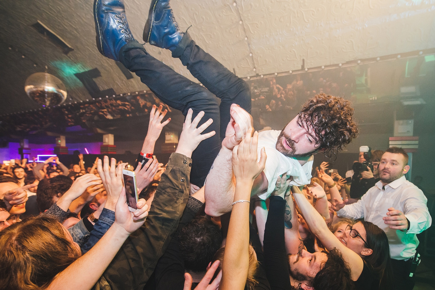 “We’re gonna mix things up”: Foals talk Citadel