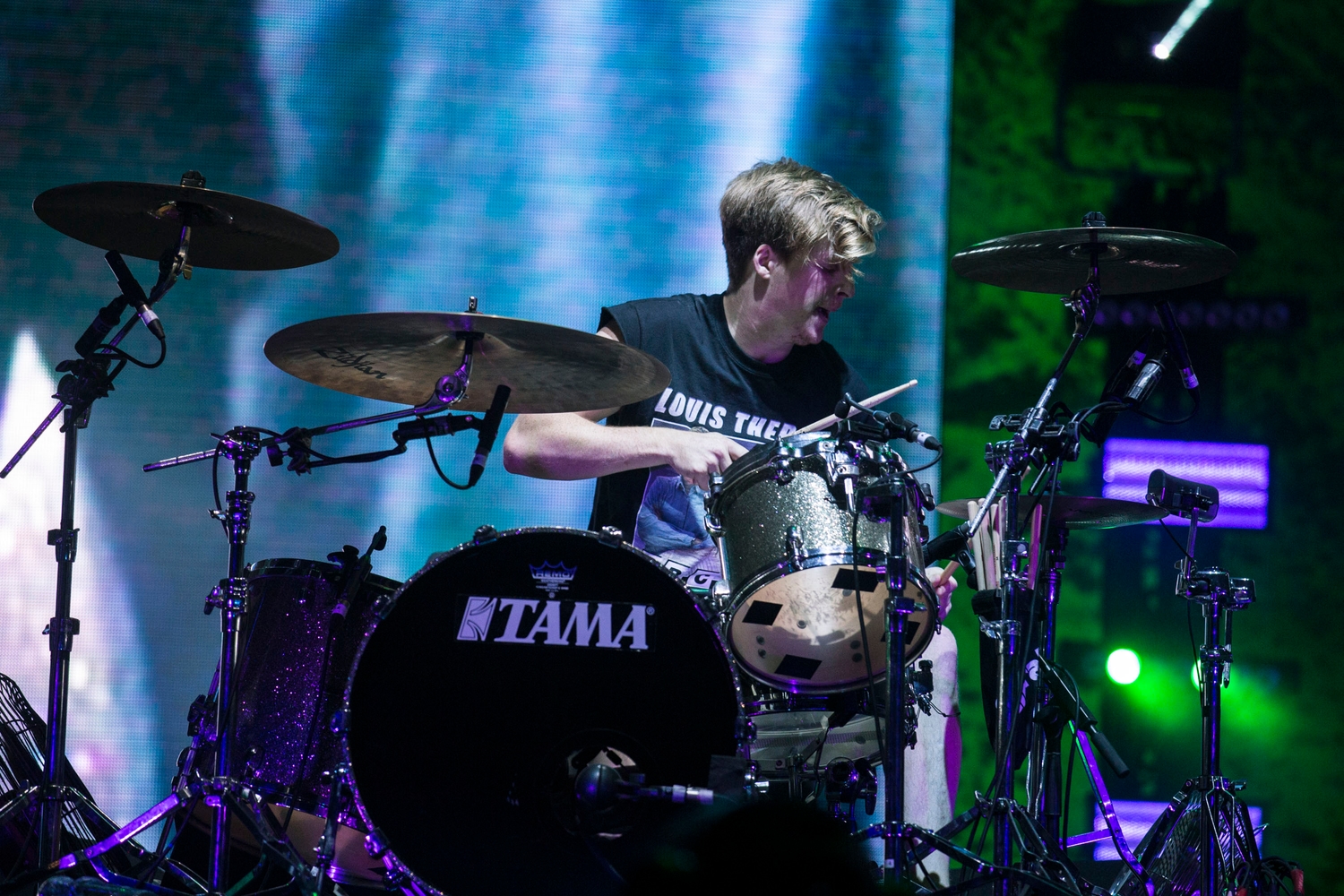 Foals headline Reading 2016 with a set for the ages