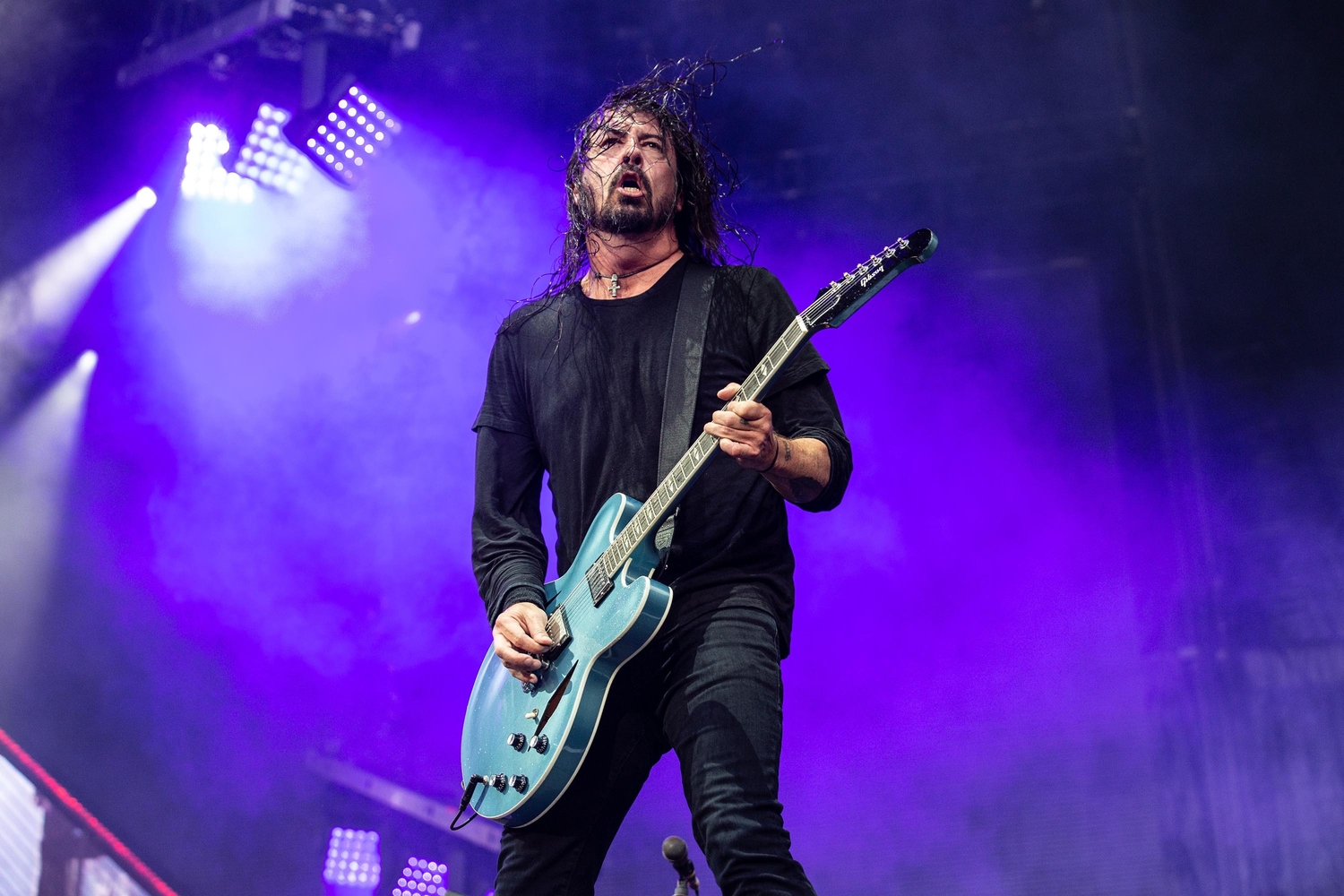 Foo Fighters schedule five headline shows for summer 2019