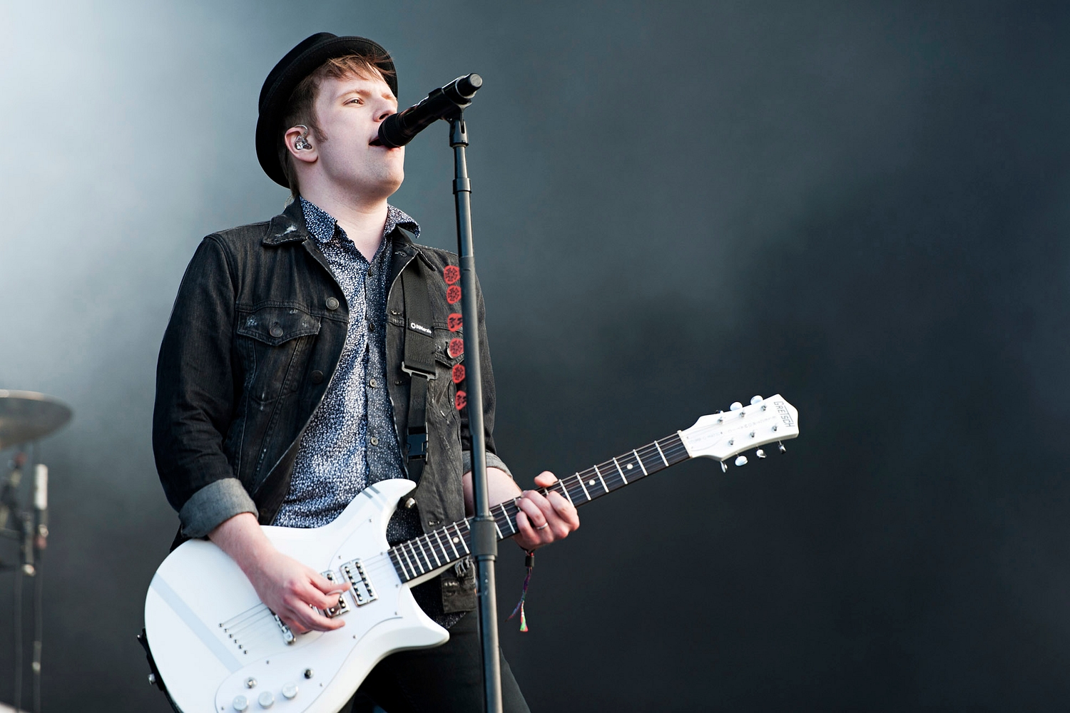 Fall Out Boy to play MTV Movie Awards