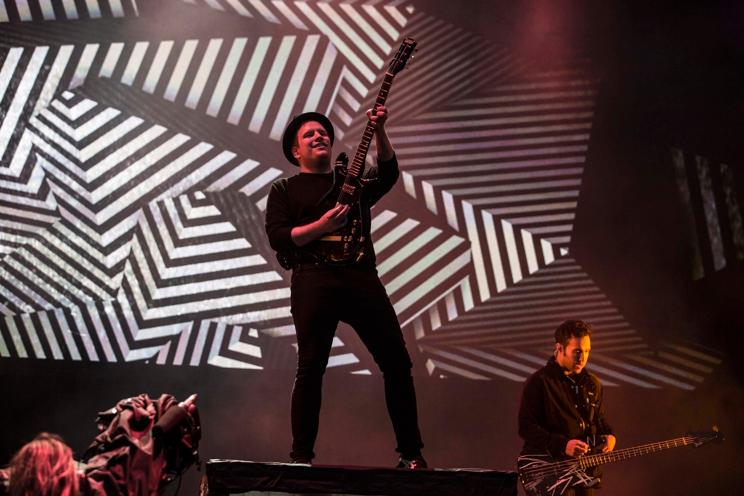 Fall Out Boy light it up for Reading 2016 co-headline set