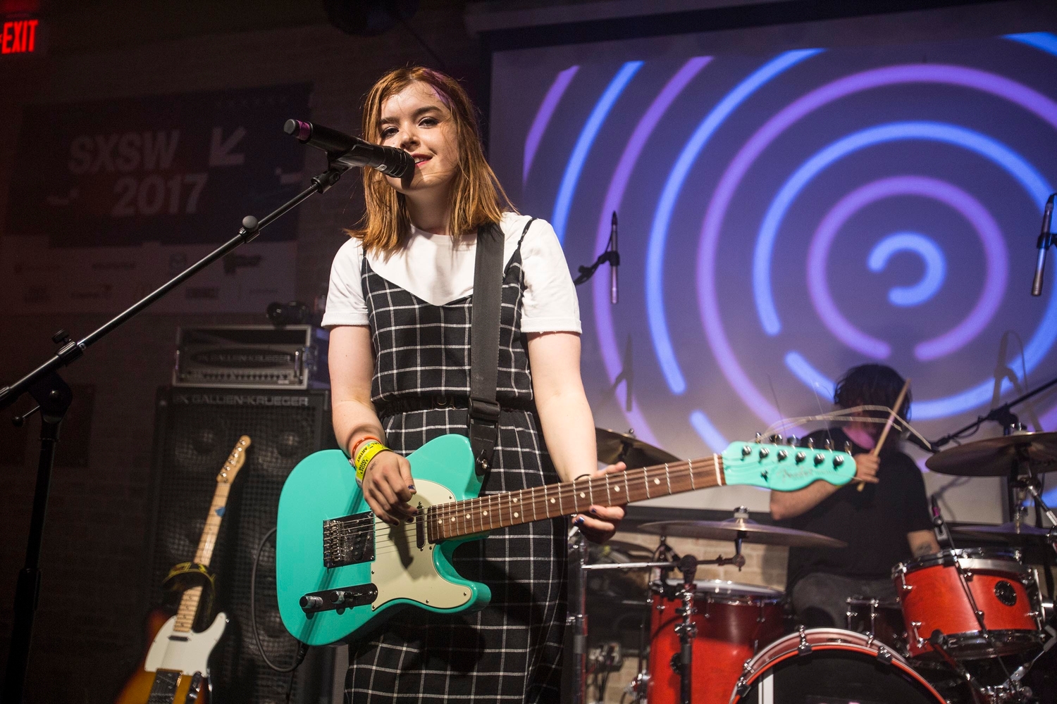 Muncie Girls, Forth Wanderers and Doe kick off SXSW with DIY x TicketWeb party