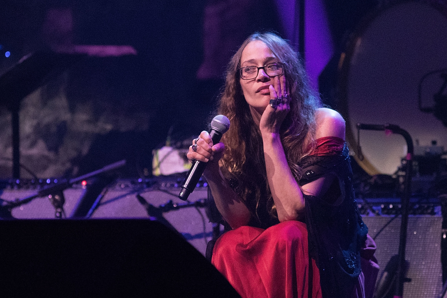Fiona Apple covers Sharon Van Etten's 'Love More'