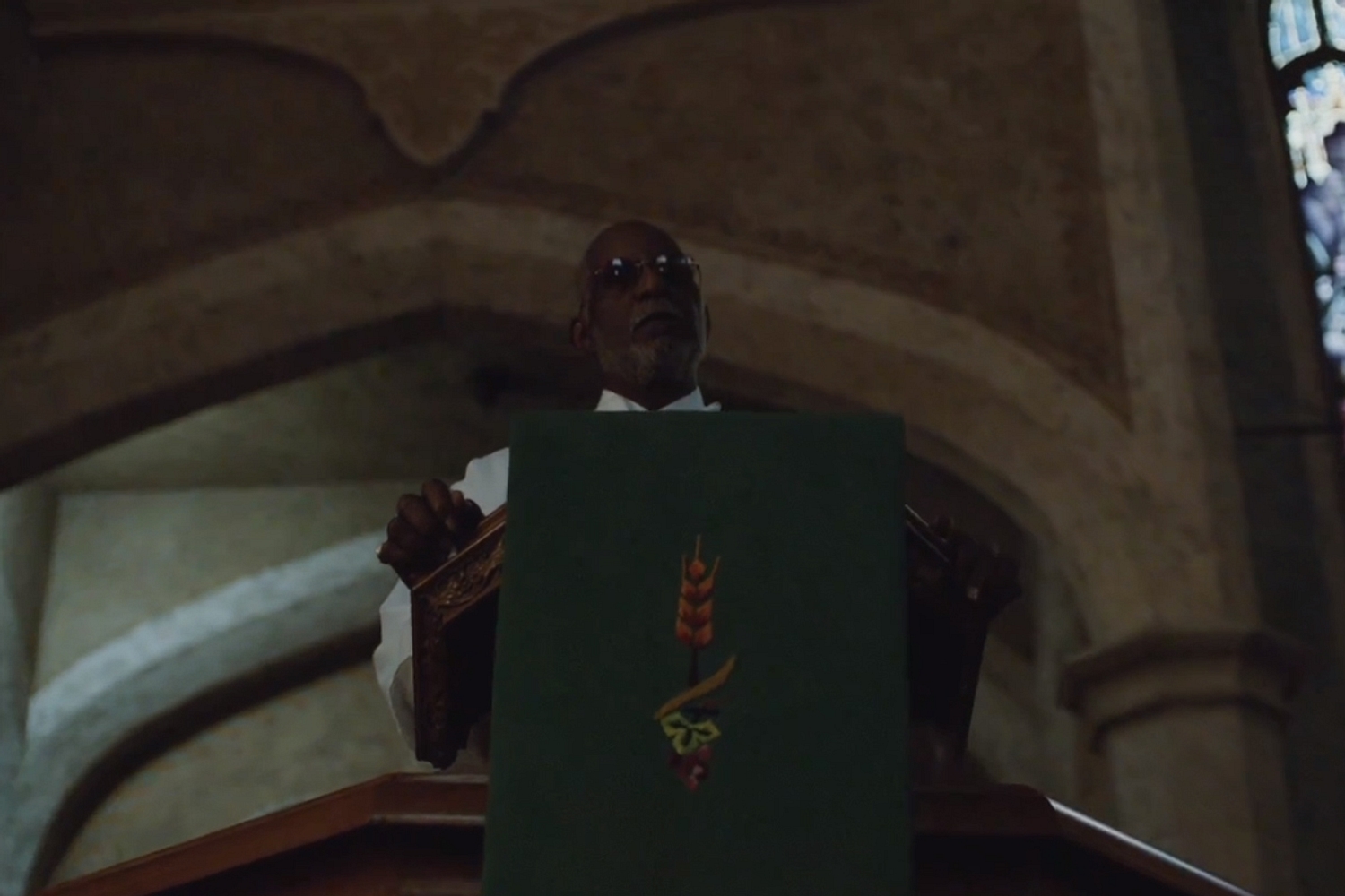 Flying Lotus airs new video for ‘Never Catch Me’