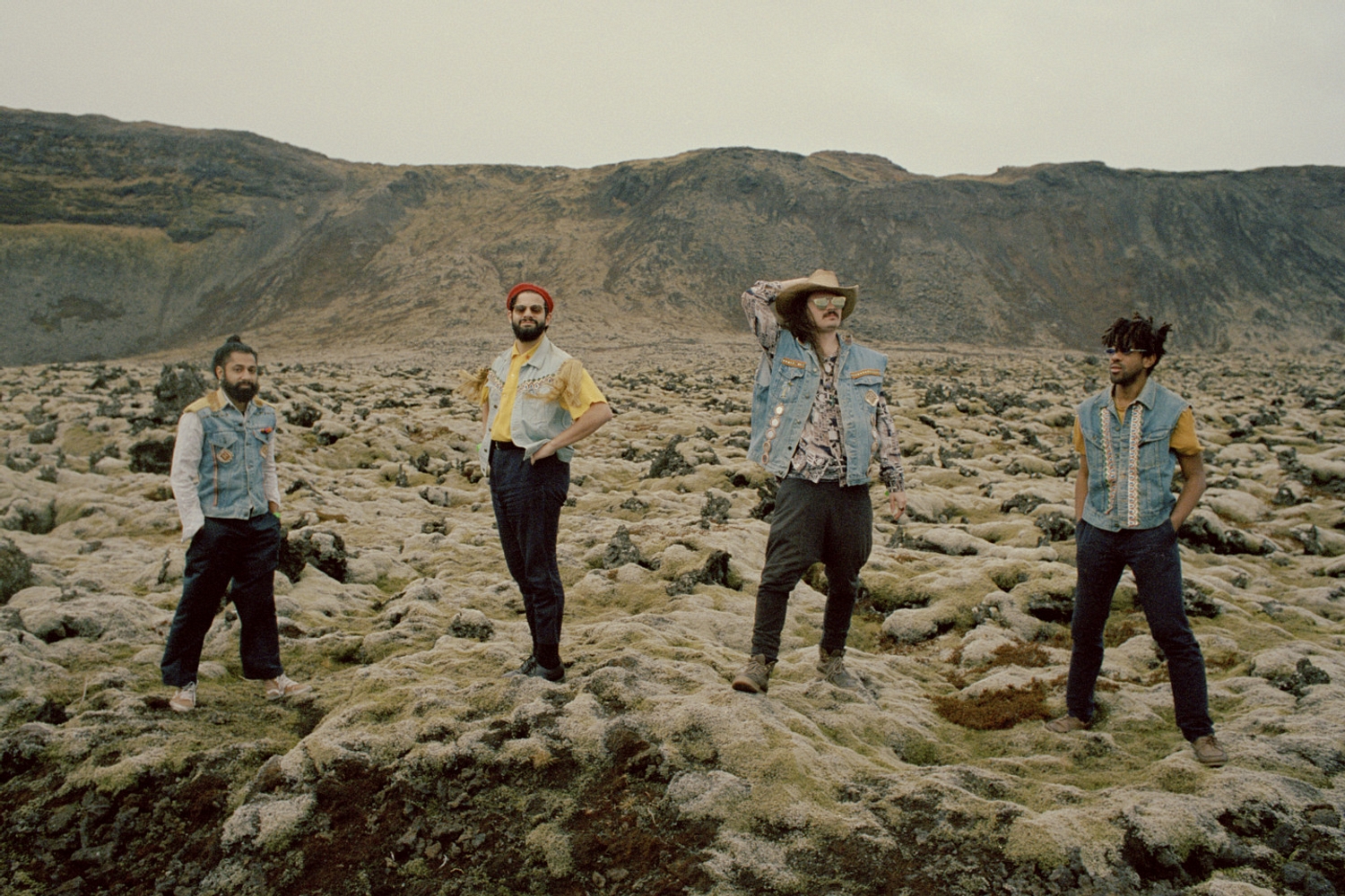 Flamingods share new track ‘Paradise Drive’