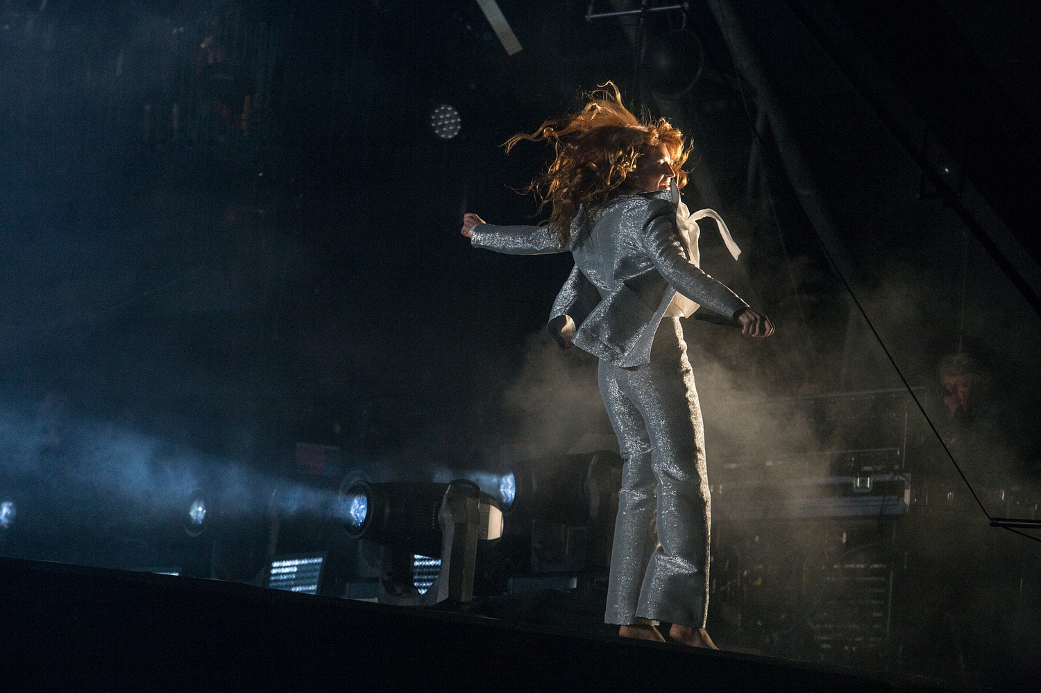 Florence + The Machine seizes her moment at Glastonbury 2015