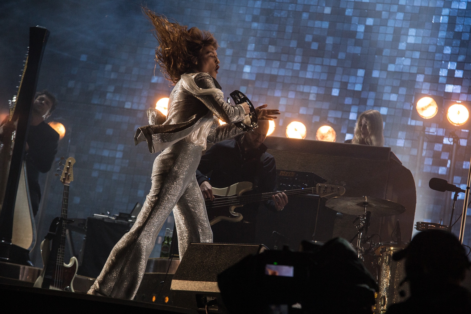 Florence + The Machine seizes her moment at Glastonbury 2015