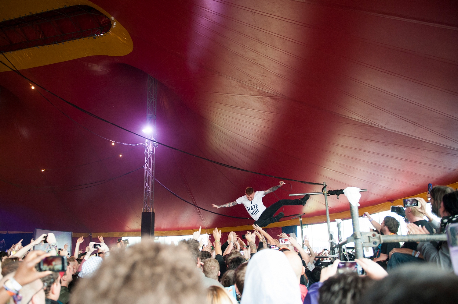 Frank Carter & The Rattlesnakes make it a family affair at Reading 2015
