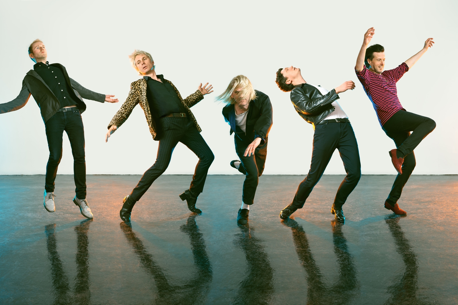 Listen to Franz Ferdinand cover Angel Olsen