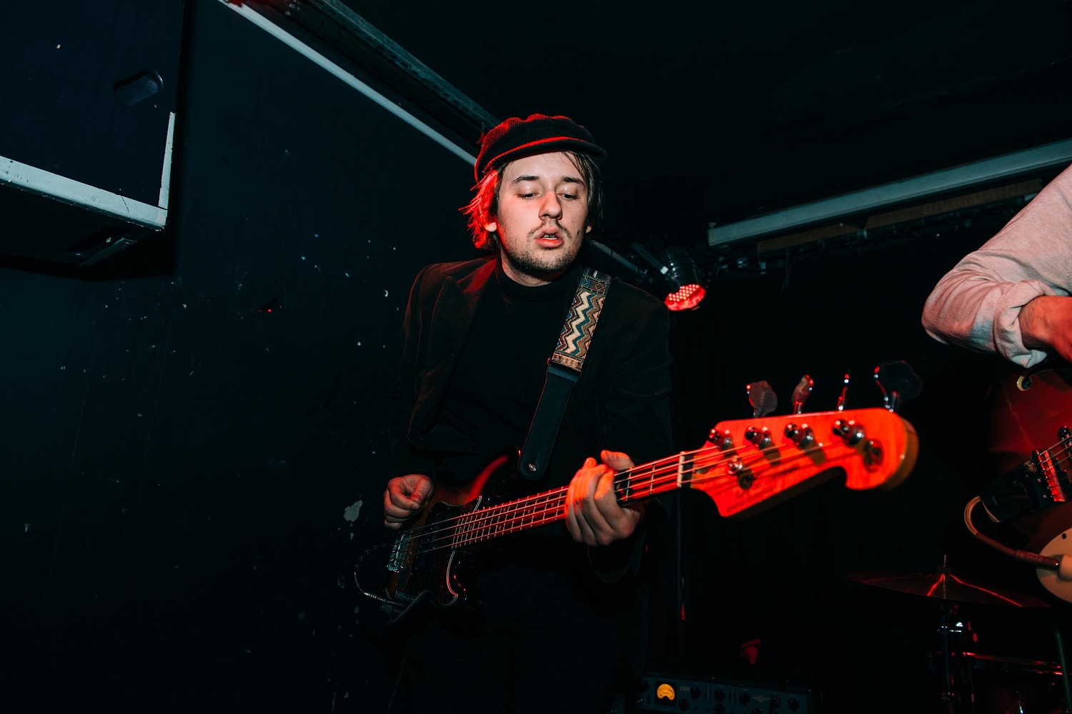 FUR, Caro, Ugly and Talk Show bring diverse guitar kicks to night three of Hello 2019