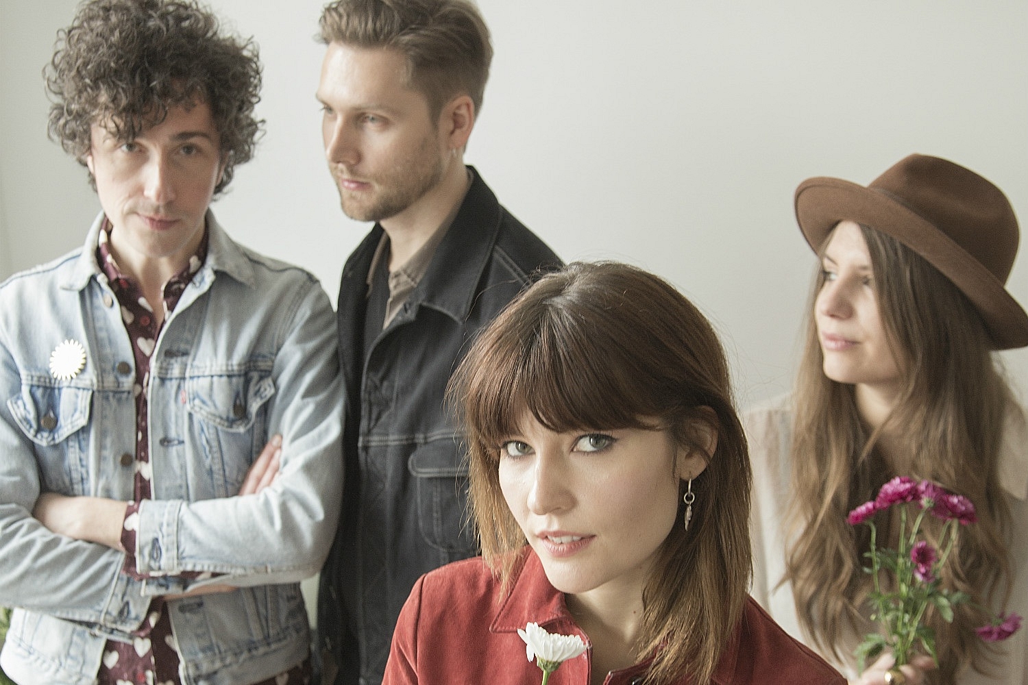 Furs announce debut album ‘Just Kids’ with the spiralling ‘Natives’