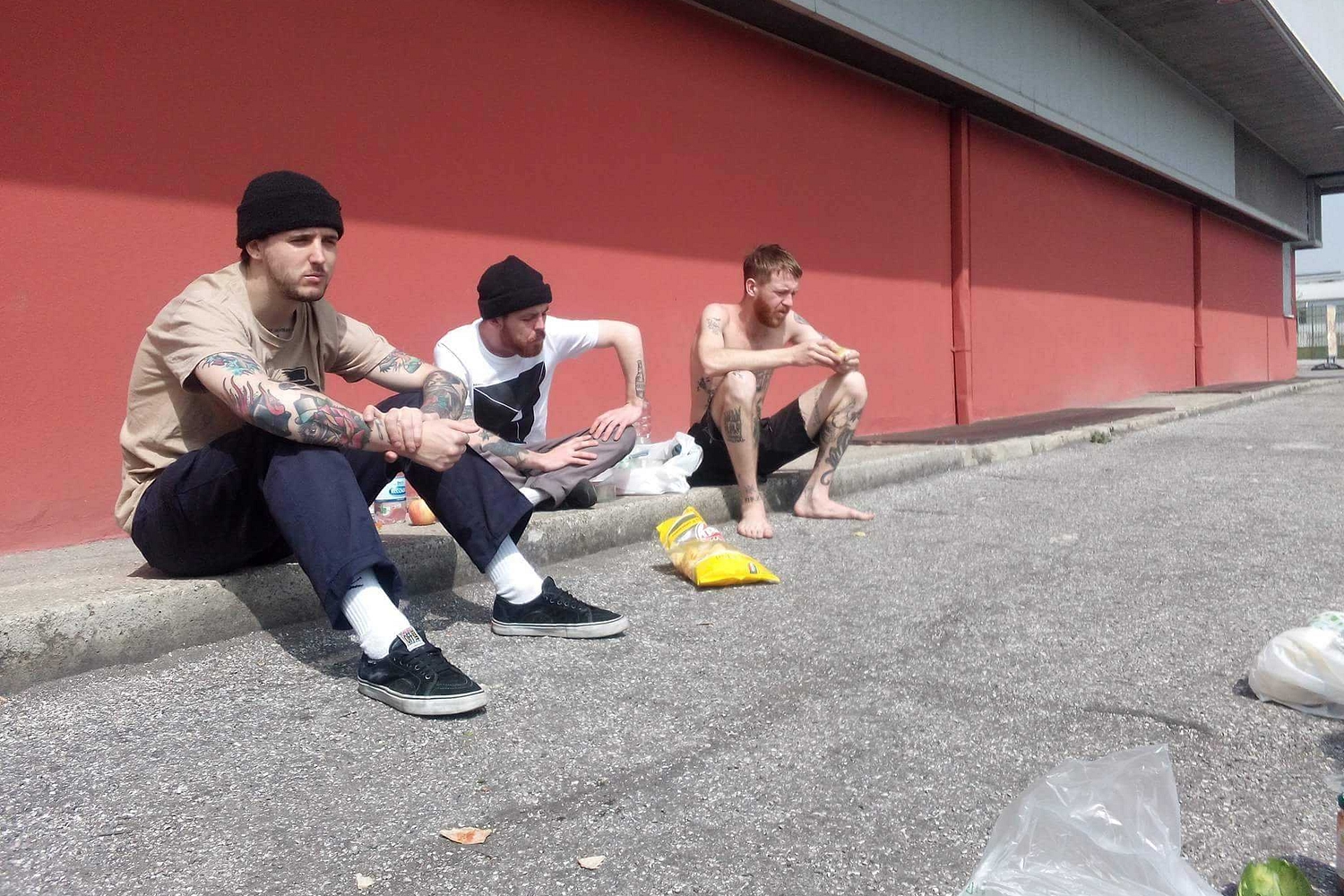 Gnarwolves: at the outside