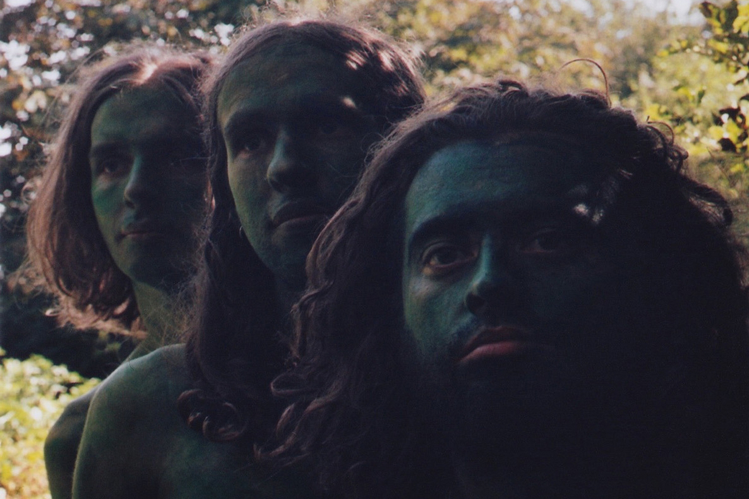 Gang turn their mentality inward on ‘Dead’