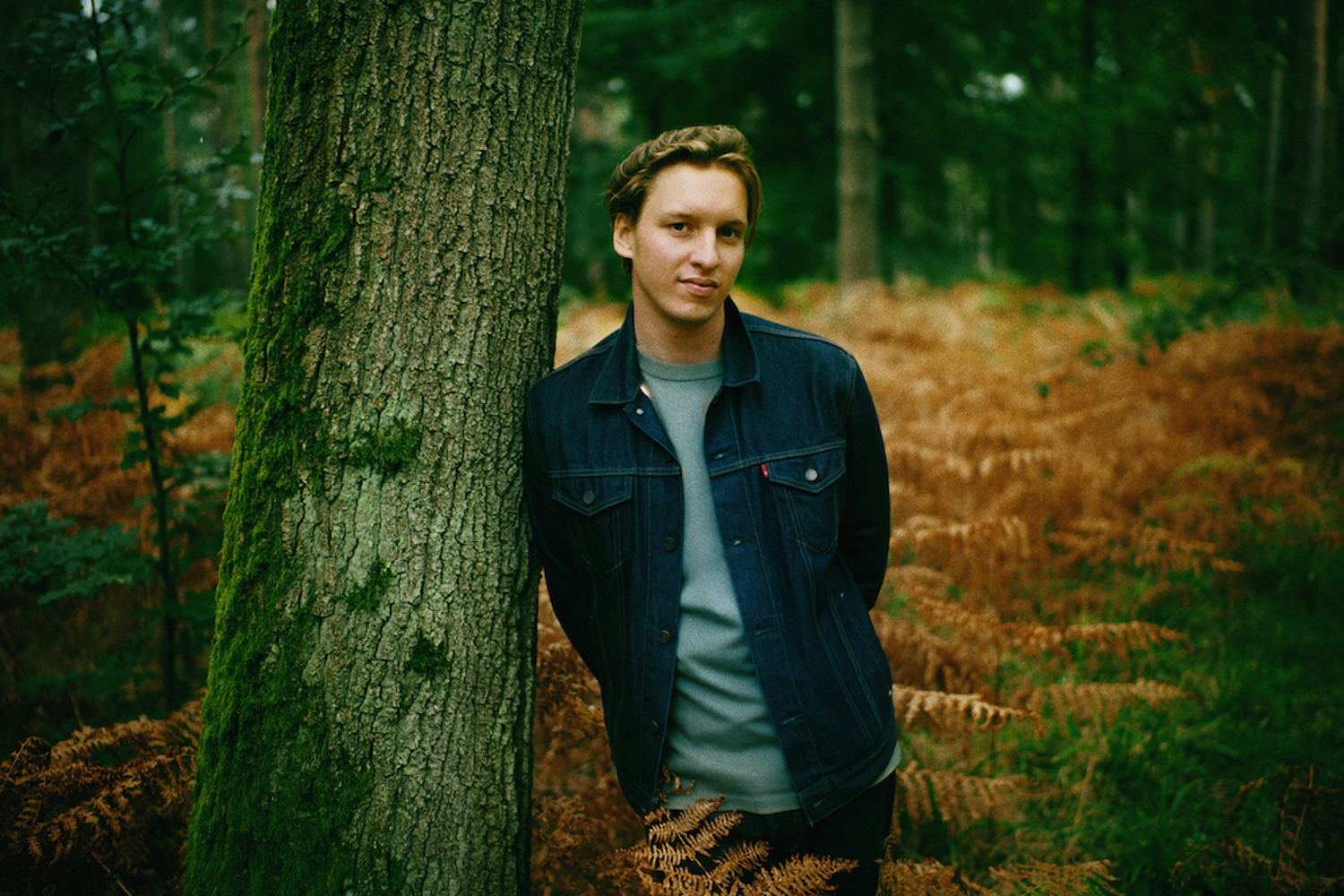 George Ezra is teasing new music