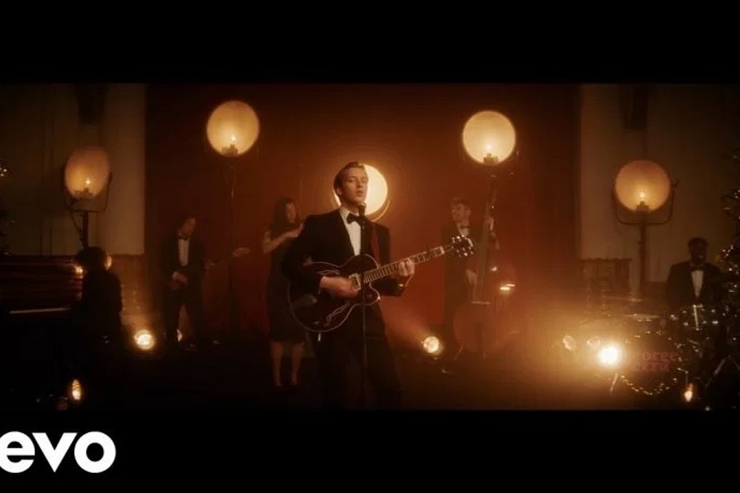 George Ezra shares ‘Come On Home For Christmas’ video