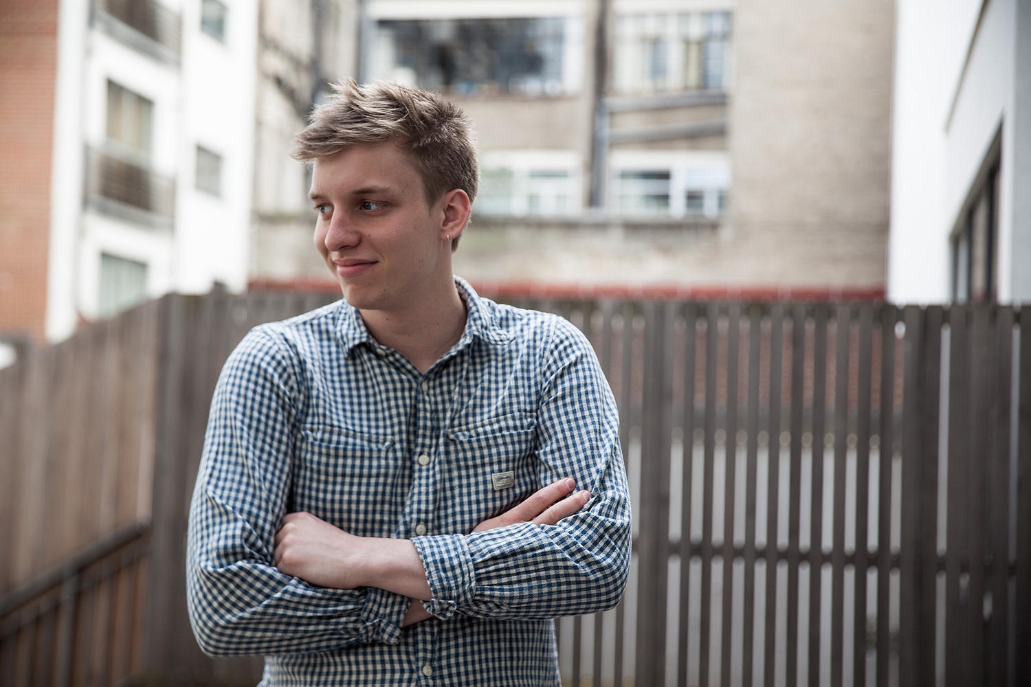 George Ezra recruits First Aid Kit for new track ‘Saviour’