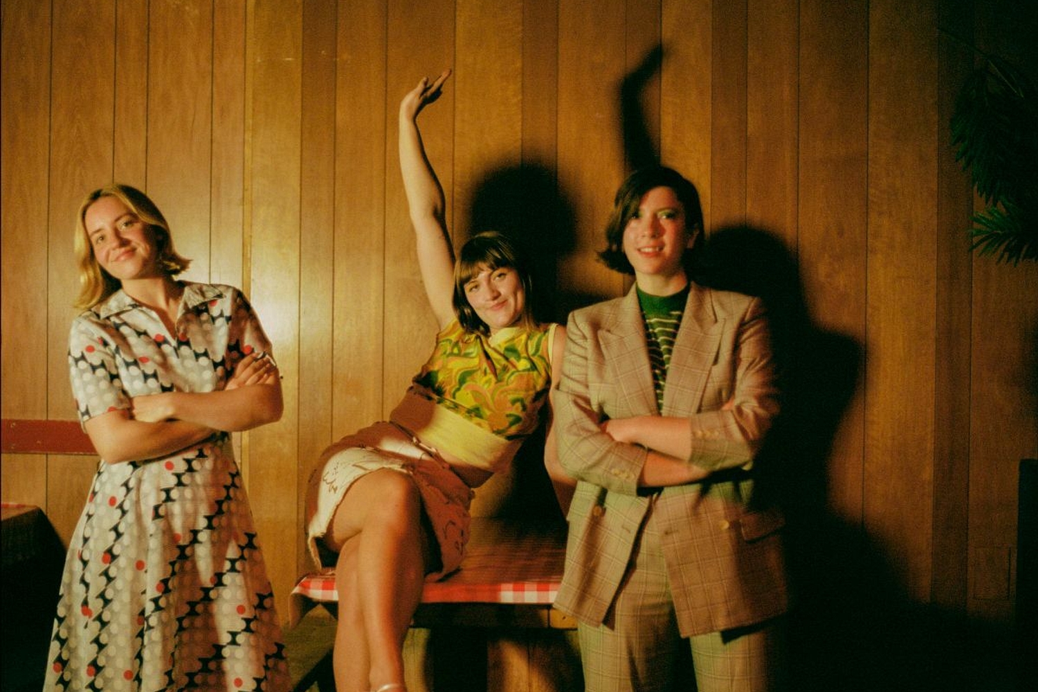 Girl Ray share disco-inspired new song ‘Everybody’s Saying That’