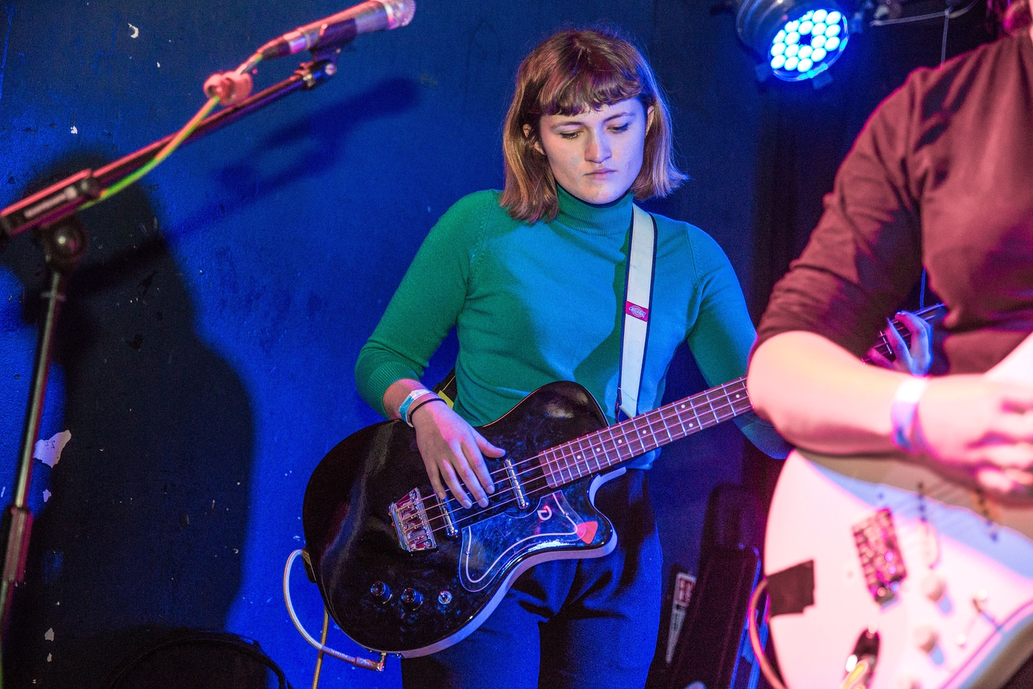 Swimming Tapes & Girl Ray opt for escapism at Hello 2017