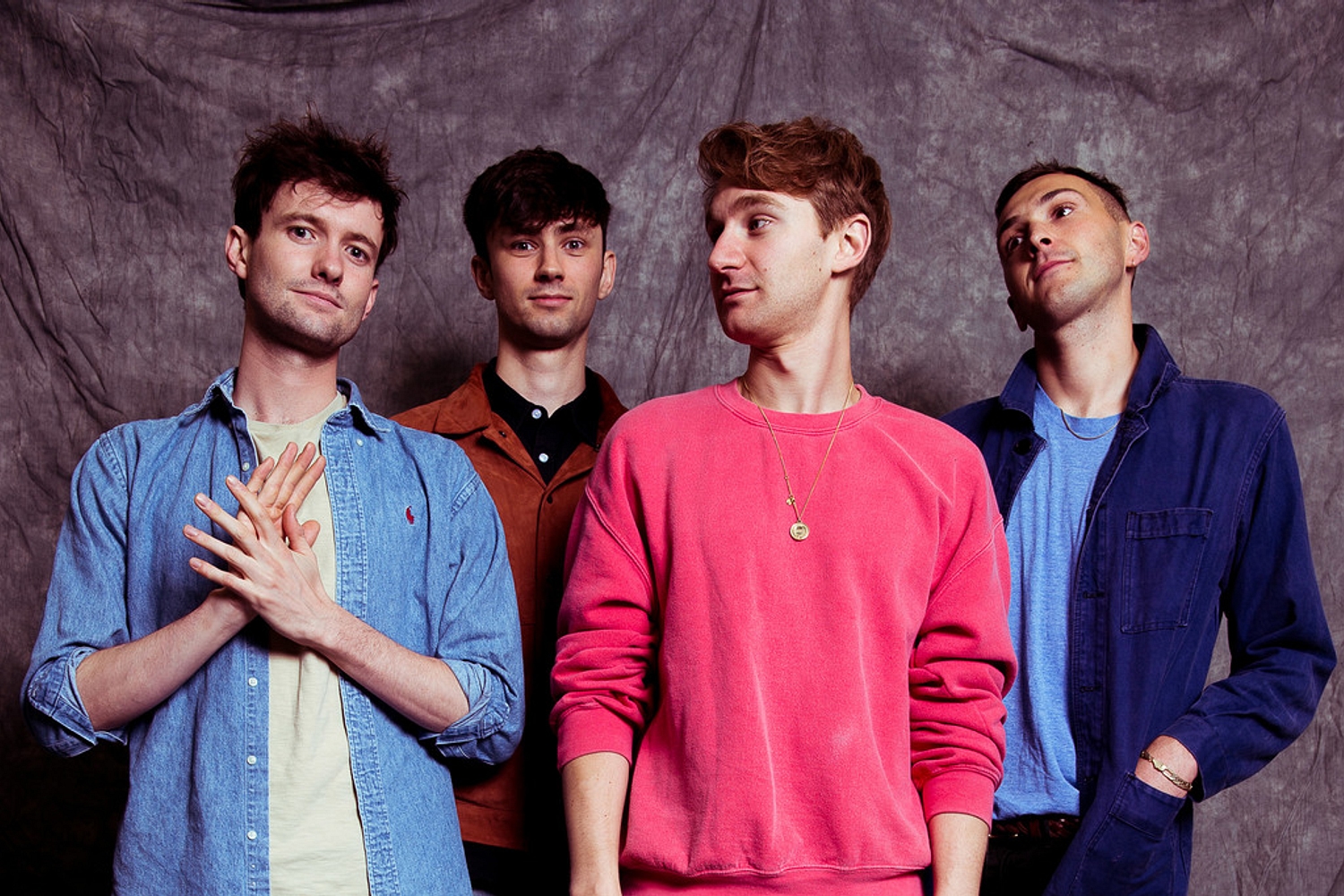 ​Glass Animals bring a stripped-back ‘Season 2 Episode 3​’ to 6 Music
