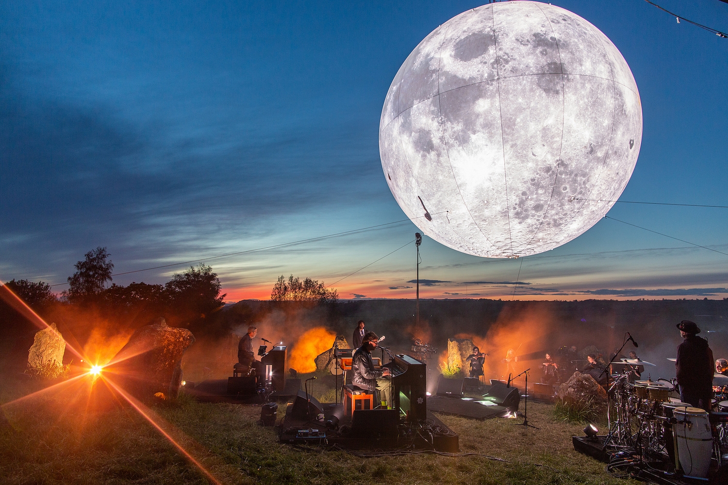 Glastonbury Festival’s live stream is an exemplary exercise in bringing atmosphere to the screen