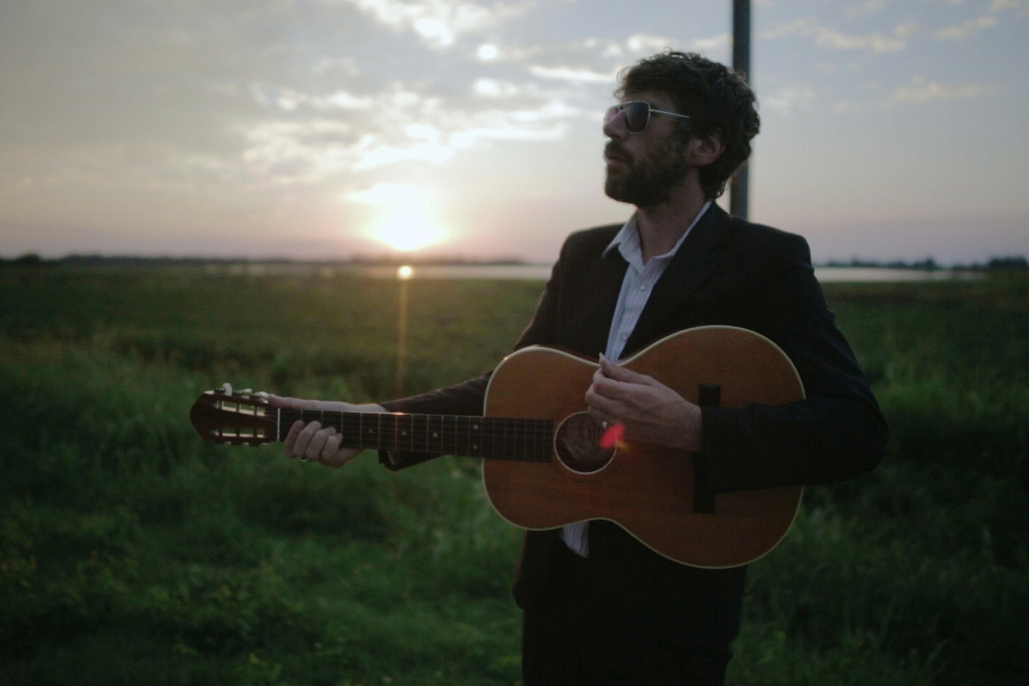 Gruff Rhys unveils soundtrack cut ‘Set Fire To The Stars’