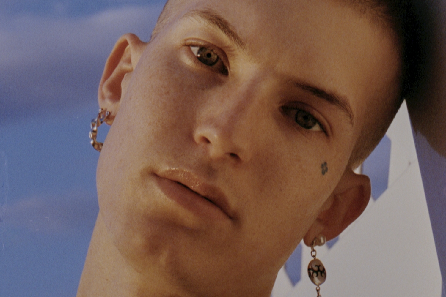 Blue Sky Thinking: Gus Dapperton