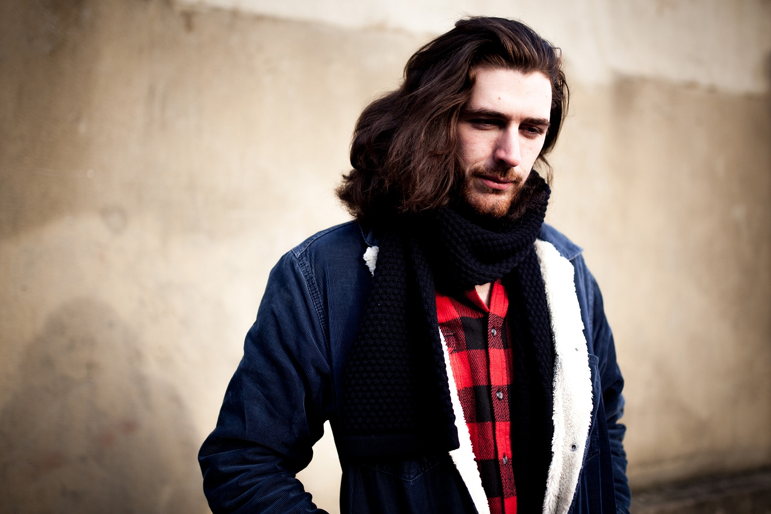 Hozier continues UK Singles Chart climb, George Ezra in chart battle for Albums Chart Number One slot