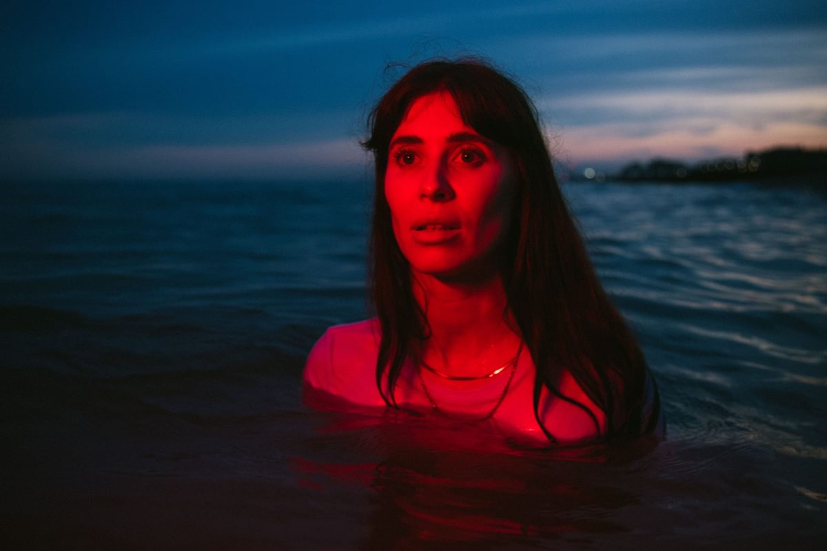 Get To Know... HONEYMOAN • Neu • DIY Magazine - Vimarsana News
