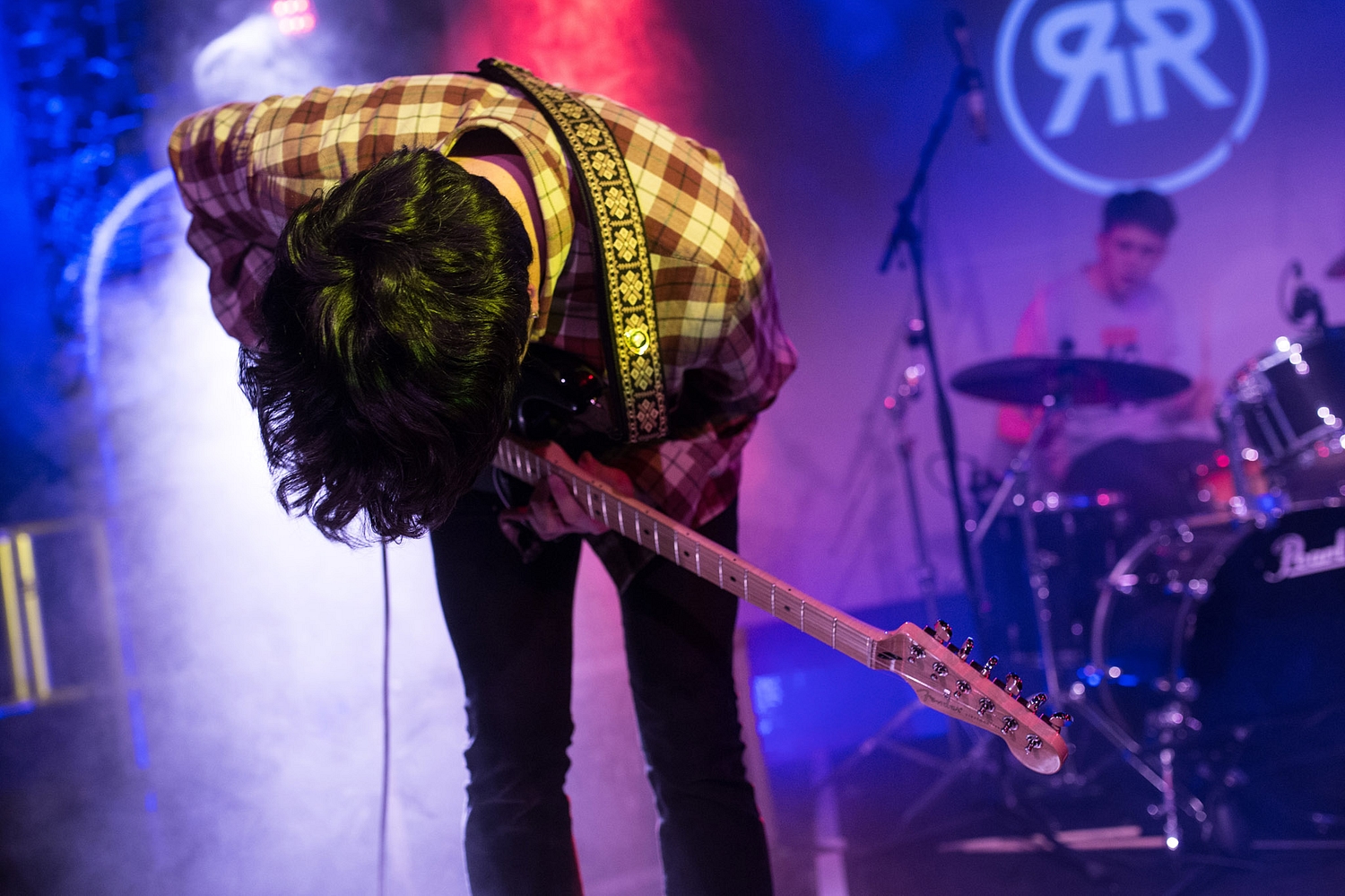 ​Girl Band play frenzied closing set at DIY’s Roundhouse Rising showcase